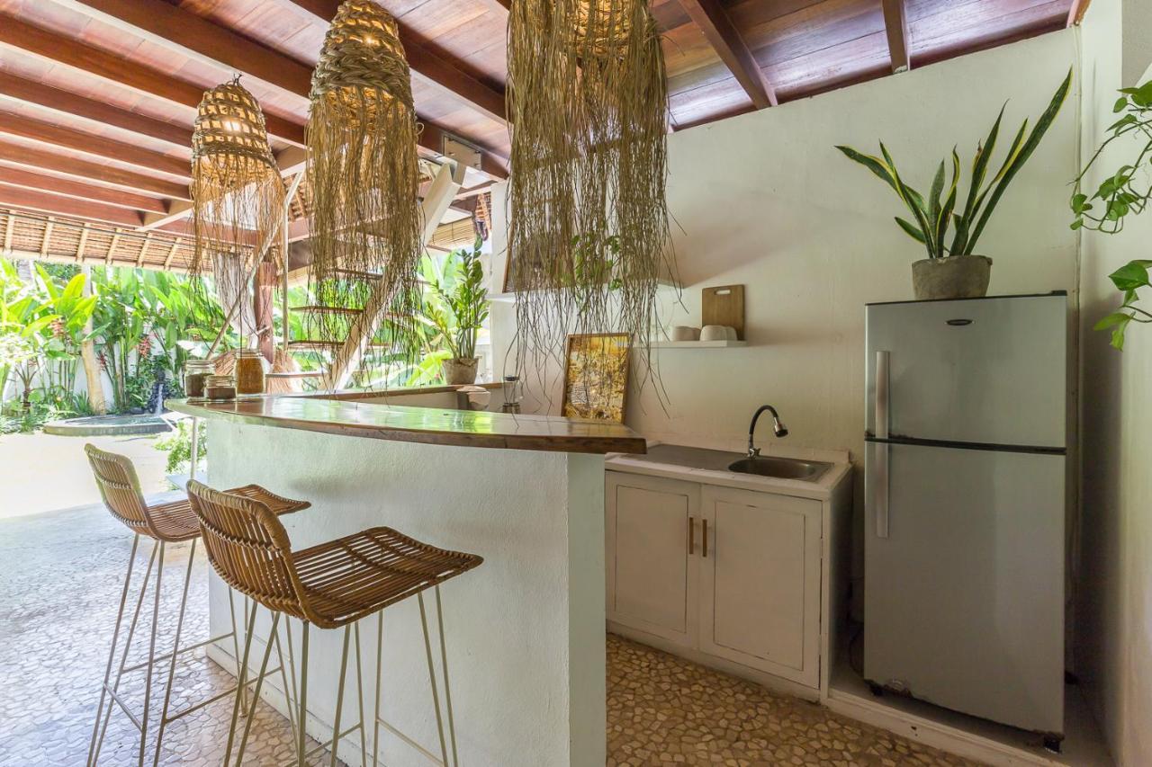 Eco Bamboo Bungalow 3 Villa Canggu Buitenkant foto