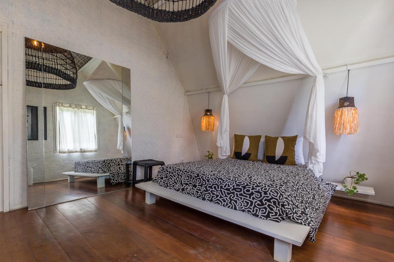 Eco Bamboo Bungalow 3 Villa Canggu Buitenkant foto